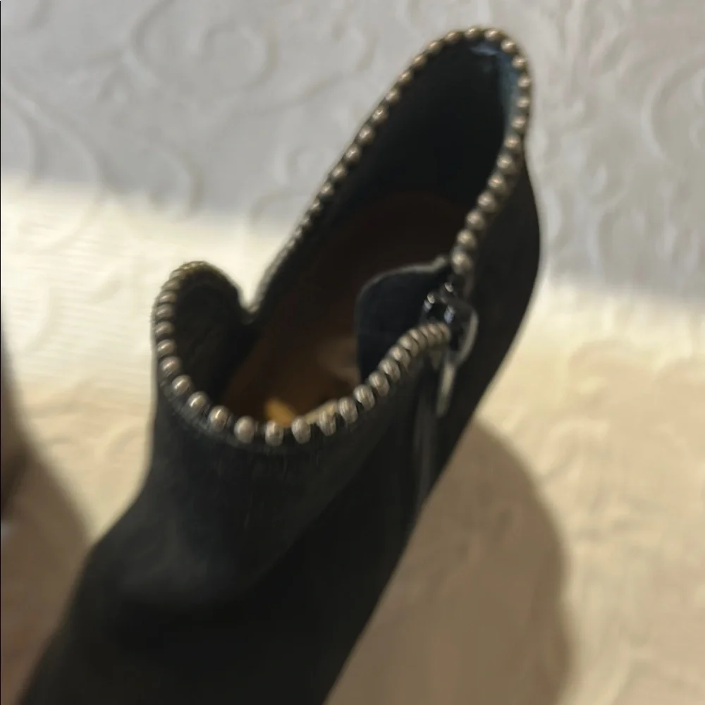 Lucky Brand Black Ankle Booties with Studded Detail size 6